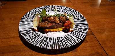 ワインと旬菜 あくら