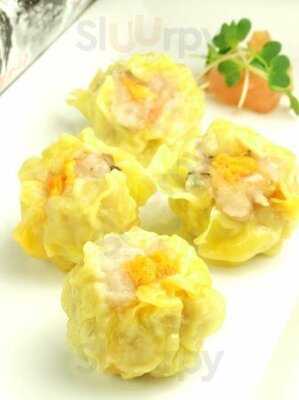 鉄板中華炙蒸 風に吹かれて