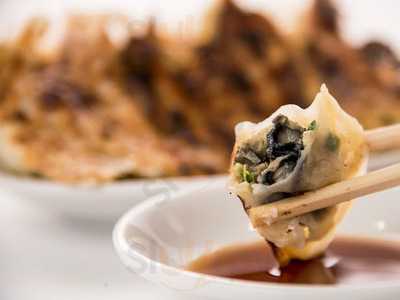 餃子家 龍 胡町店