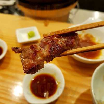 ワインとジンギスカン専門店 ひつじ食堂