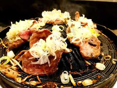 ワインとジンギスカン専門店 ひつじ食堂