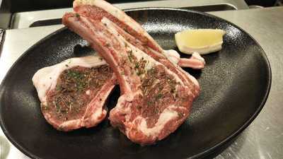 ワインとジンギスカン専門店 ひつじ食堂