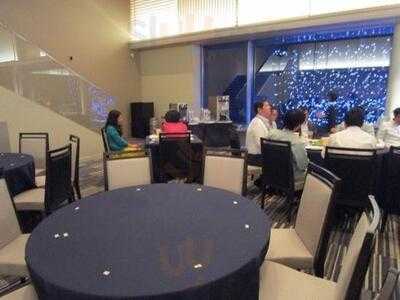 Tenjin Monolith 天神モノリス