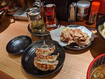 三田製麺所 広島紙屋町店