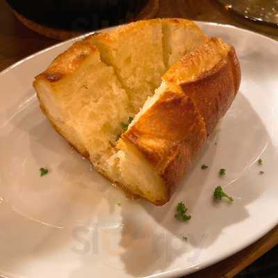 Condor －肉とワインの酒場－ （コンドル）