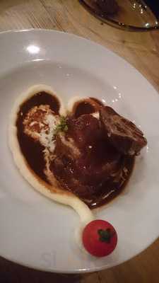 Condor －肉とワインの酒場－ （コンドル）