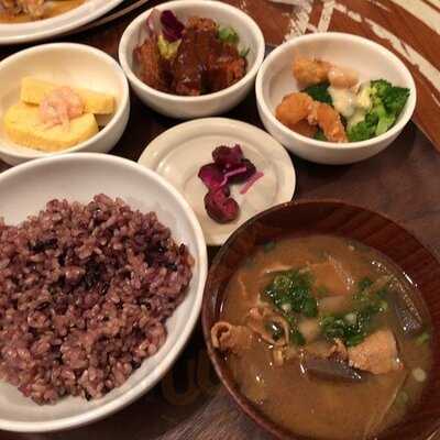 和カフェyusoshi Chano‐maなんば