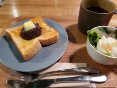 カフェバー ヒュッゲ＆フィーカ