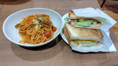 カフェ・ド・クリエ 白川通店