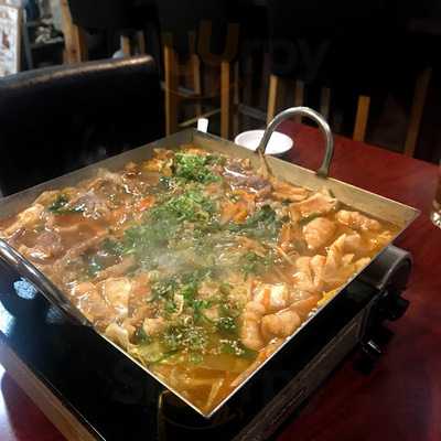 炭火焼ホルモン 千一夜