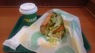 サブウェイ 梅田富国生命ビル店