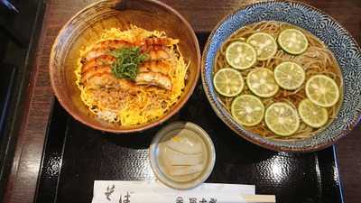 蕎麦 鍋 冨士屋