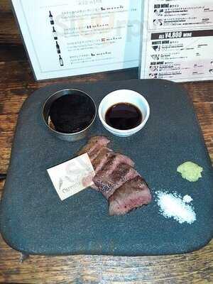 ステーキ ザ ファースト 北新地