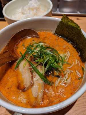 らーめん亀王食堂 西九条店