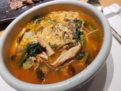 タッカンマリ鍋 梅田 丸鶏屋