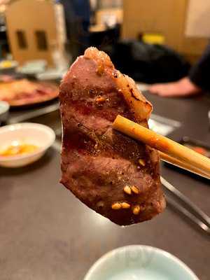 焼肉 三麗
