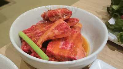 板前肉炙りすし割烹　一斗