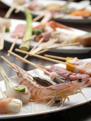 串かつ料理　活　hepナビオ店