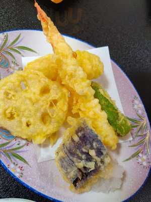 くわぎ小料理店