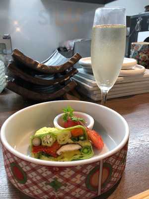 Okomori Sakaba まるく