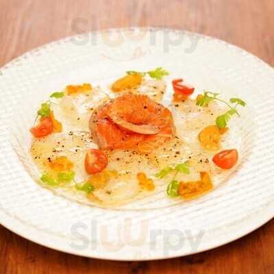 梅田てっぱん食堂