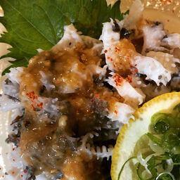 鉄板ダイニング蜜や