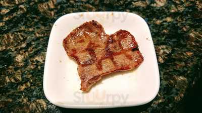 焼肉まつ山　神辺店