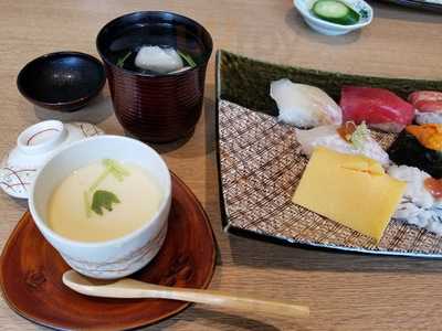 心斎橋 鮨 おか﨑