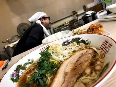ラー麺ずんどう屋　福山駅家店