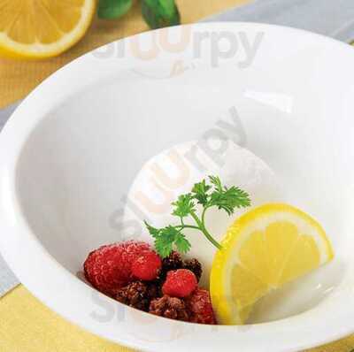 ワンカルビplus& 旭赤川