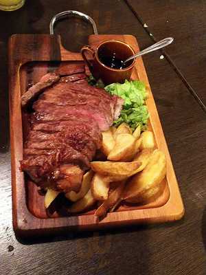 コム シェ トワ