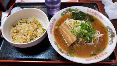 中華料理 福 靱本町店