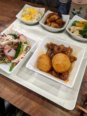 キッチンよし田