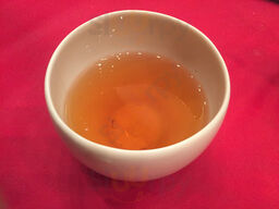 ビア ジュース&デリ カフェ