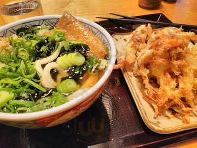 讃岐うどんどんどん福山春日店