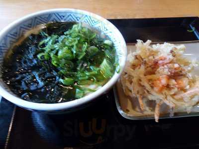 讃岐うどんどんどん福山春日店