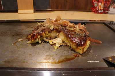 鉄板ダイニング まんまる