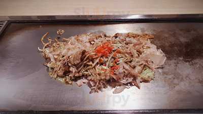 鉄板ダイニング まんまる