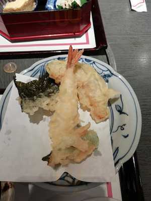 すし半 玉造店