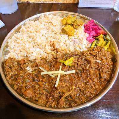 サッチェズカリー