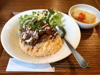 洋食 アン・ルパ