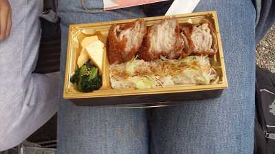 中村屋惣菜製作所 崇仁新町店