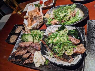 炭火焼 みや澤 東野田店