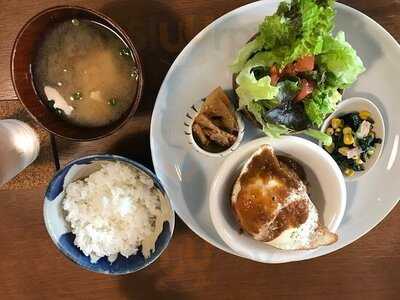 ライラク カフェ&バー