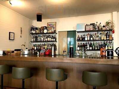 ライラク カフェ&バー