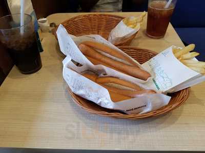 モスバーガー　イズミヤ堀川丸太町店