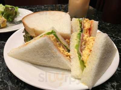 Giraffe 京橋東口