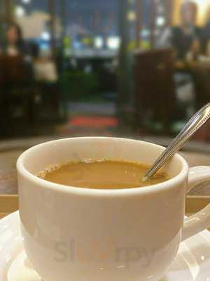 Giraffe 京橋東口