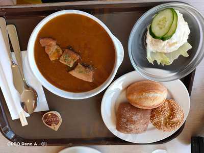 カフェ・ド・パリ