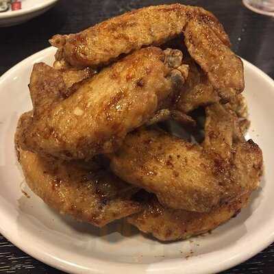 世界の山ちゃん 本町店